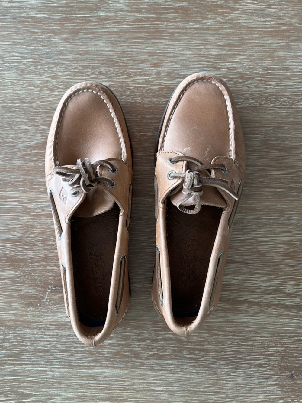Sperry Men’s Tan Leather Boat Shoes